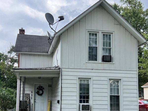 629 S Winter , Adrian, MI 49221