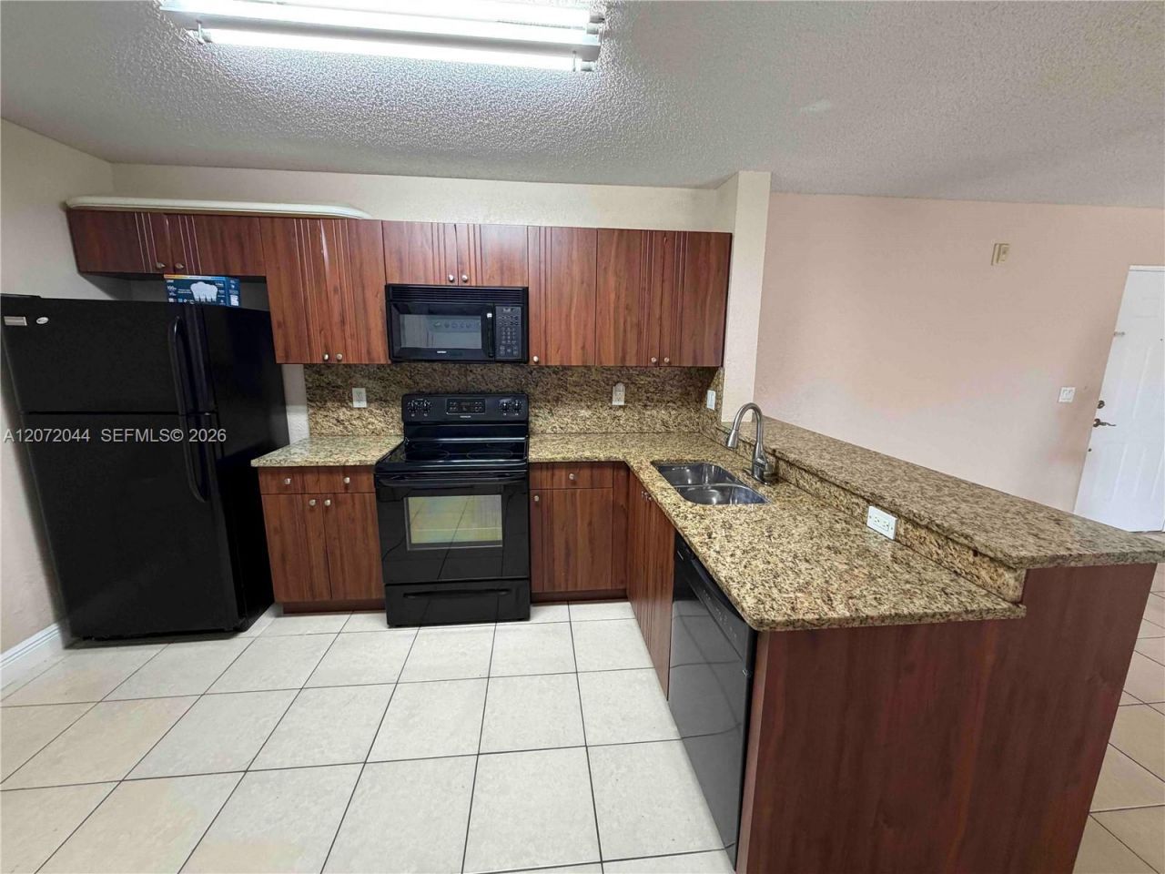 5701 Riverside Dr , Unit 204B6, Coral Springs, FL 33067 Photo