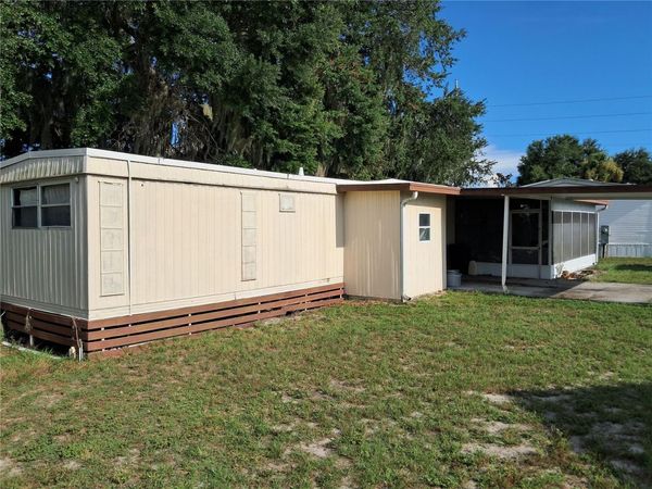 820 MARK ROAD , LEESBURG, FL 34748