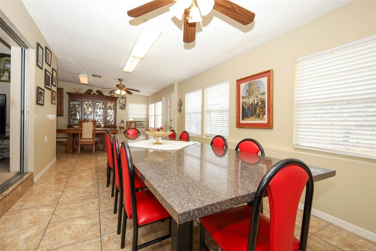 5520 Rockwood Avenue, Orlando, FL 32839 Photo