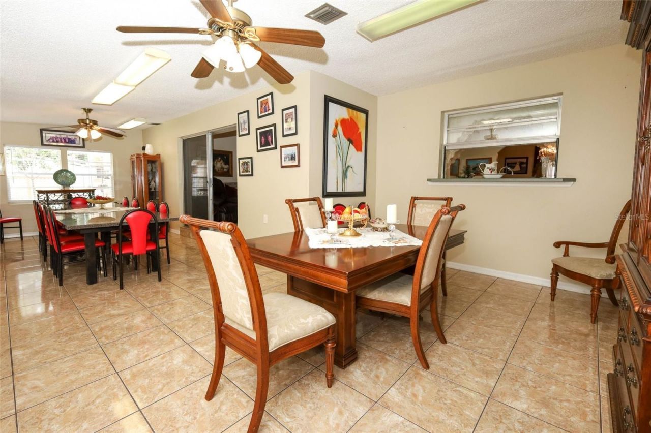 5520 Rockwood Avenue, Orlando, FL 32839 Photo