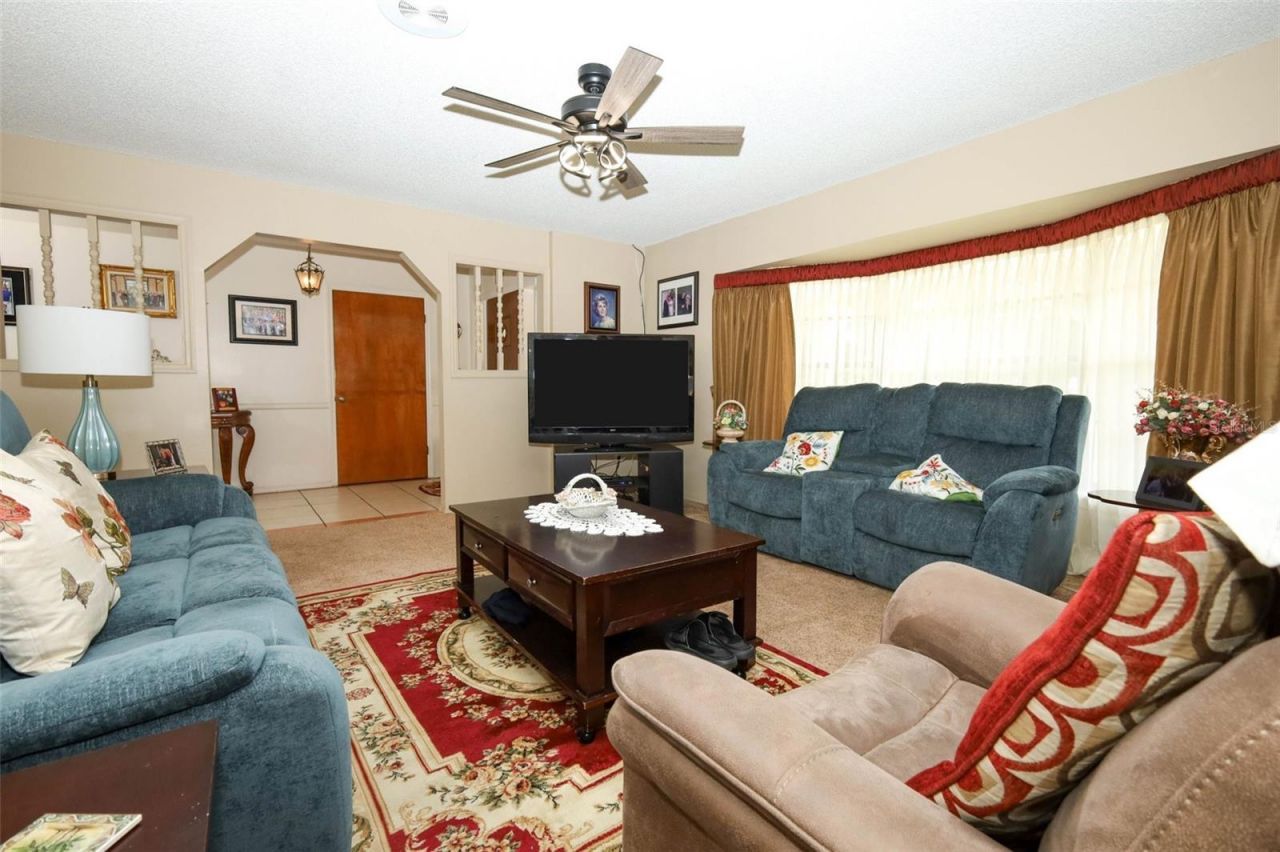 5520 Rockwood Avenue, Orlando, FL 32839 Photo