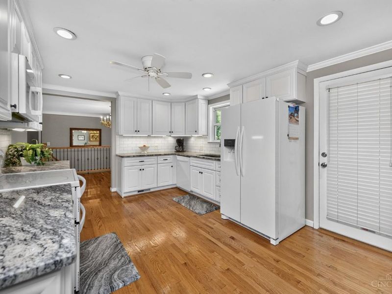 9358 Gina Drive, West Chester, OH 45069 Photo 12