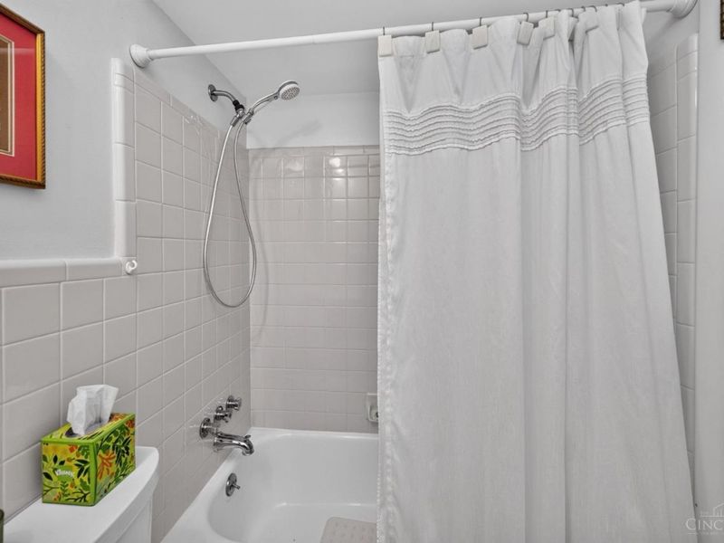 9358 Gina Drive, West Chester, OH 45069 Photo 21