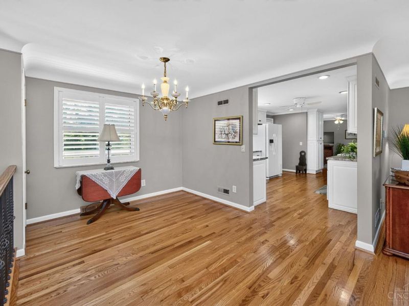 9358 Gina Drive, West Chester, OH 45069 Photo 8