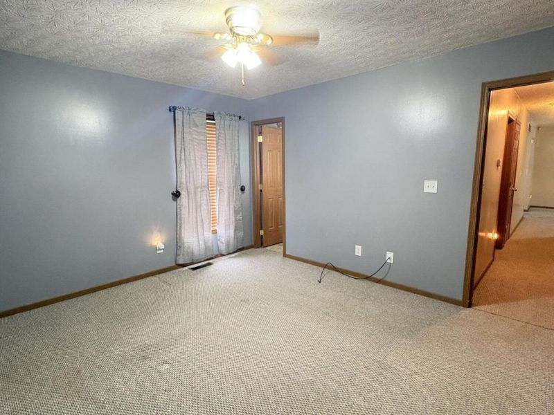 216 Southern Drive, Williamstown, KY 41097 Photo 10