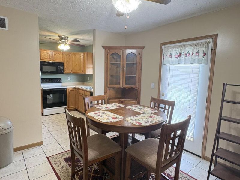 216 Southern Drive, Williamstown, KY 41097 Photo 4