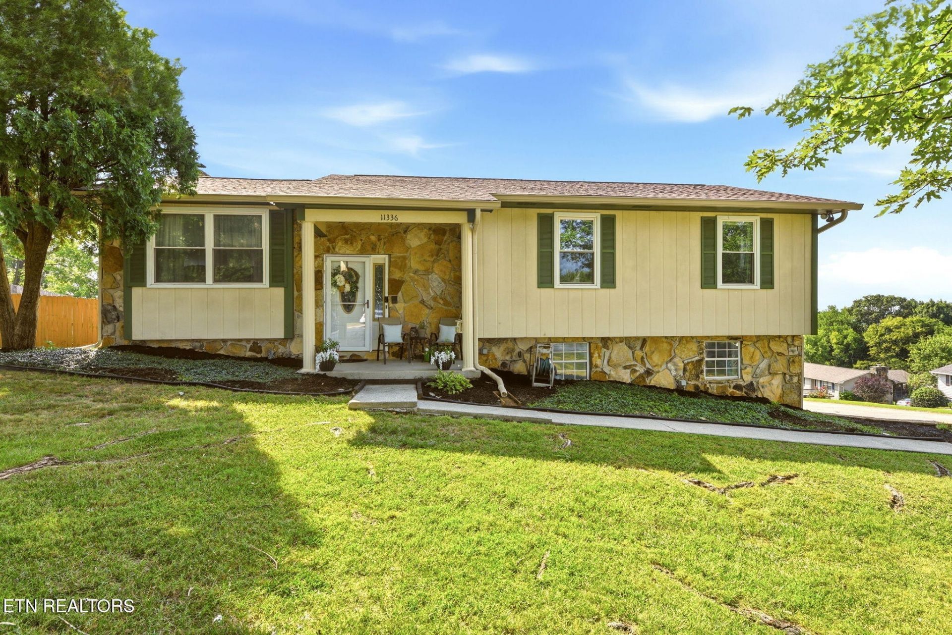 11336 Twin View Drive, Knoxville, TN 37932 Main Photo