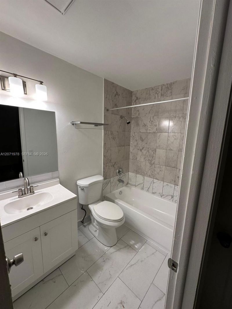 7401 SW 152nd Ave , Unit 208-1, Miami, FL 33193 Photo