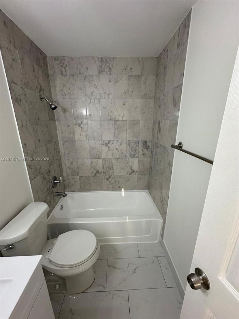 7401 SW 152nd Ave , Unit 208-1, Miami, FL 33193 Photo
