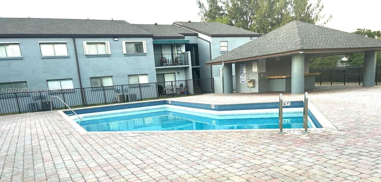 7401 SW 152nd Ave , Unit 208-1, Miami, FL 33193 Photo