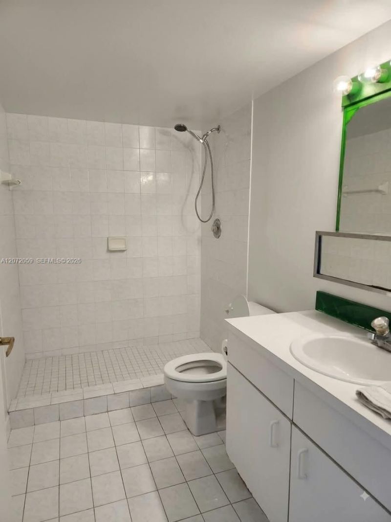 1688 West Ave, Unit 506, Miami Beach, FL 33139 Photo