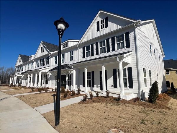 1704 Prospect Way , Conyers, GA 30094