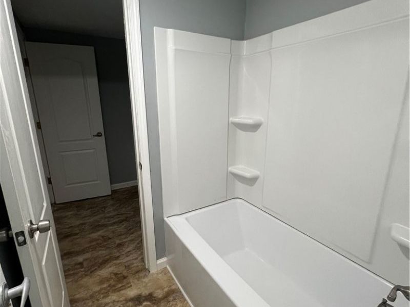 320 Village Pointe Drive, Unit 1, Akron, OH 44313 Photo 10