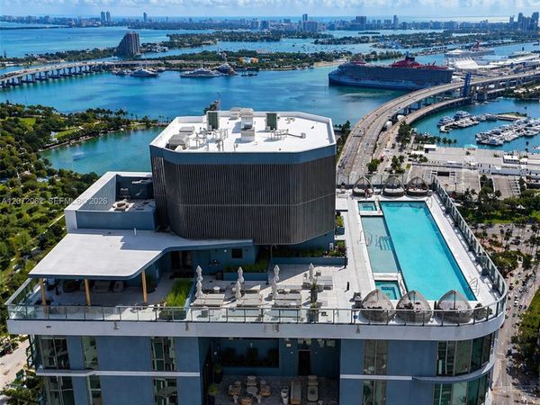 121 NE 5th St, Unit 1101A, Miami, FL 33132