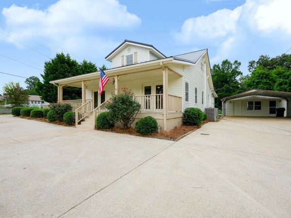 905 AIRPORT Rd, Jasper, AL 35501