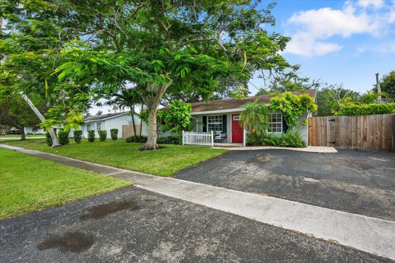 710 Cree Street, Jupiter, FL 33458 Photo