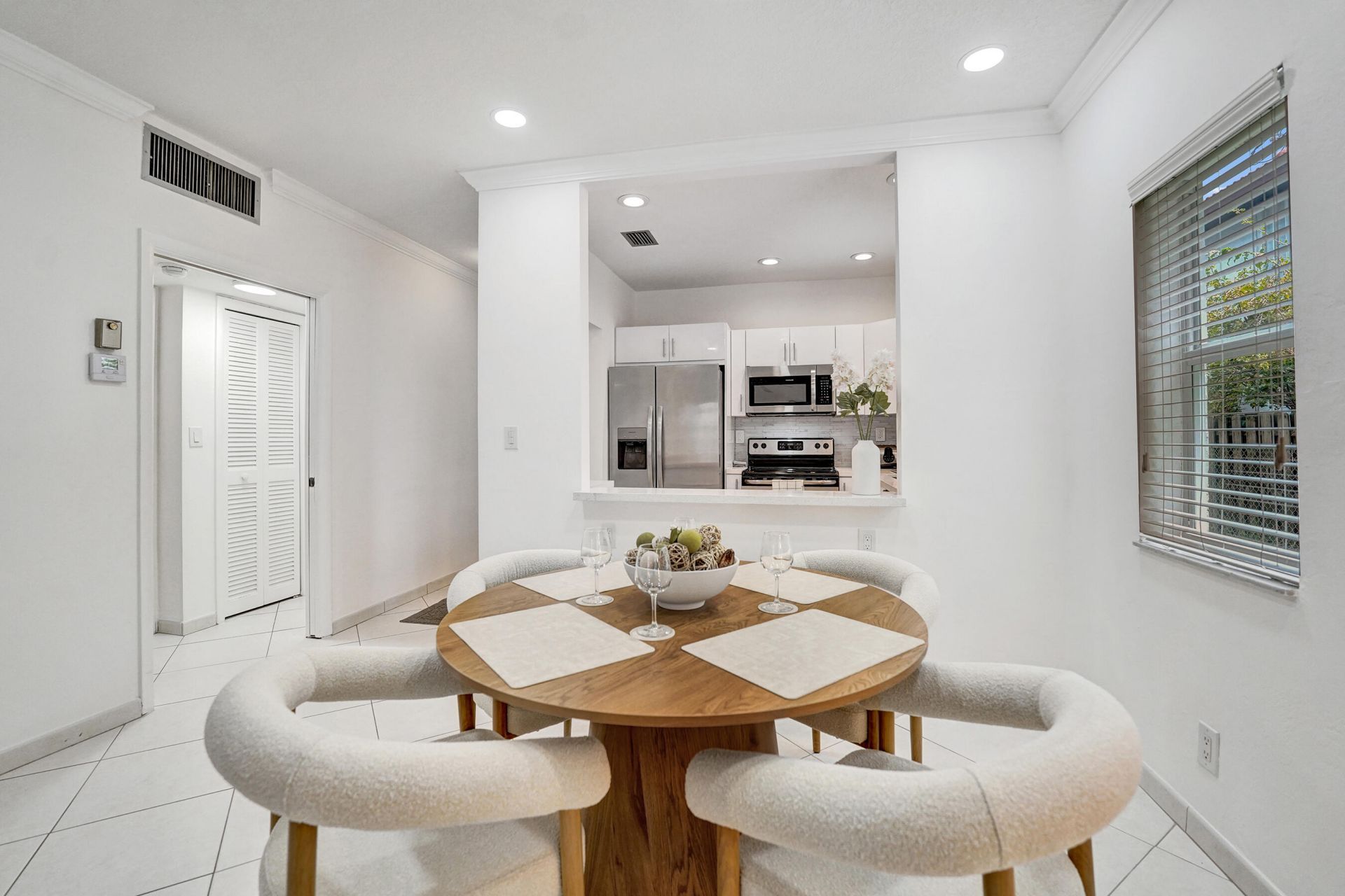 1450 N Riverside Drive, Unit 103, Pompano Beach, FL 33062 Photo