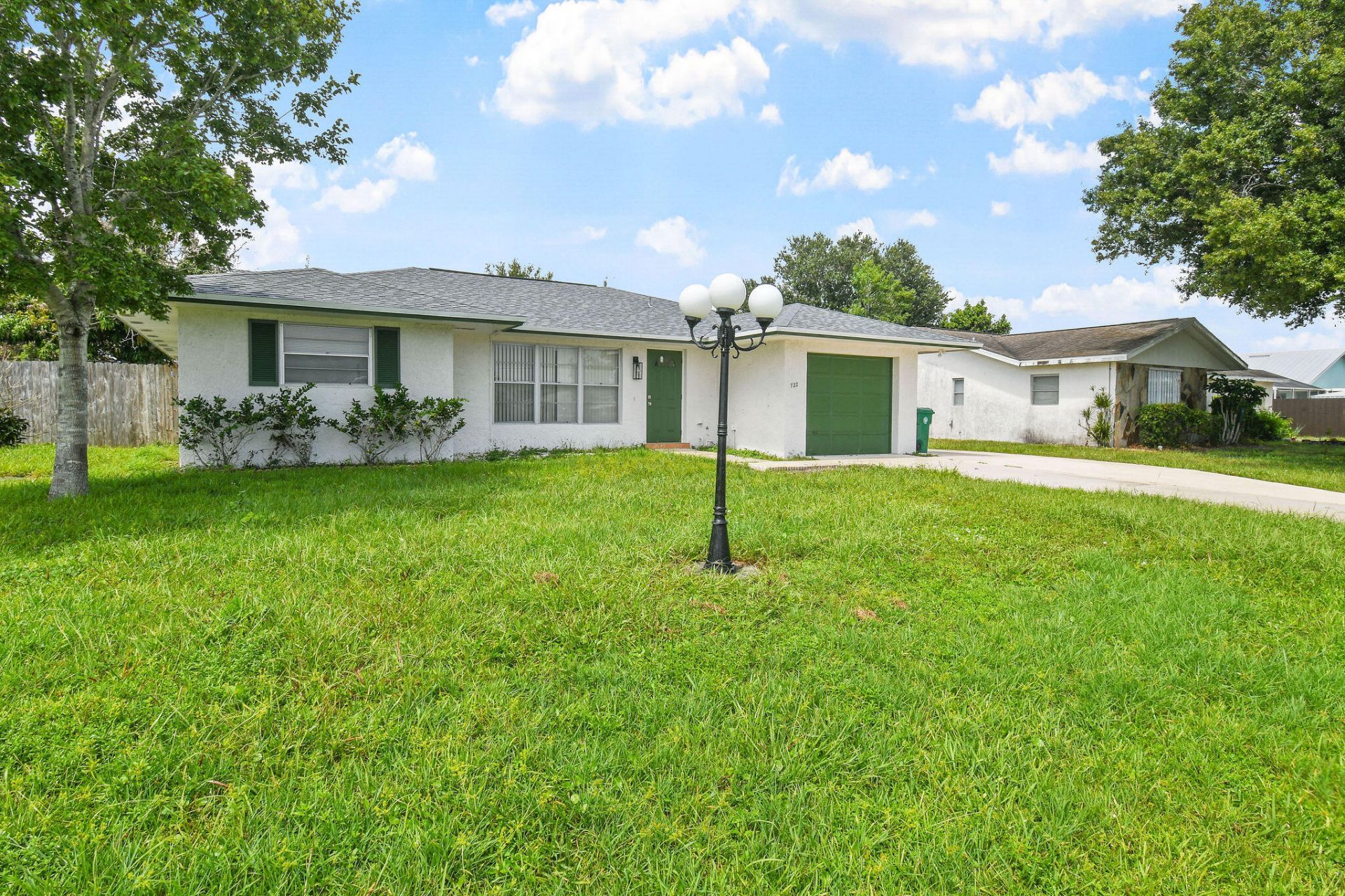 722 SE Arton Lane, Port Saint Lucie, FL 34983 Photo