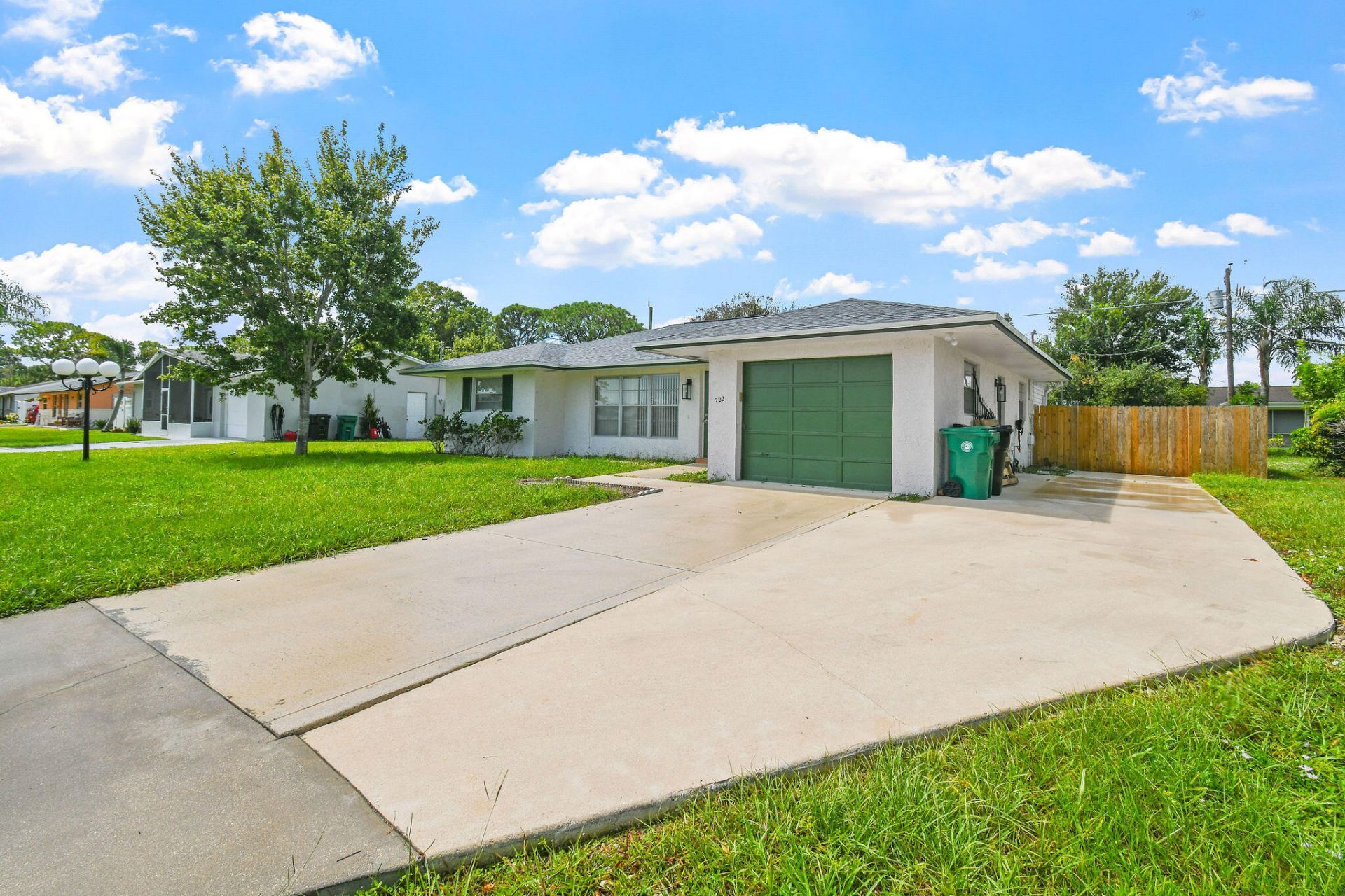 722 SE Arton Lane, Port Saint Lucie, FL 34983 Photo