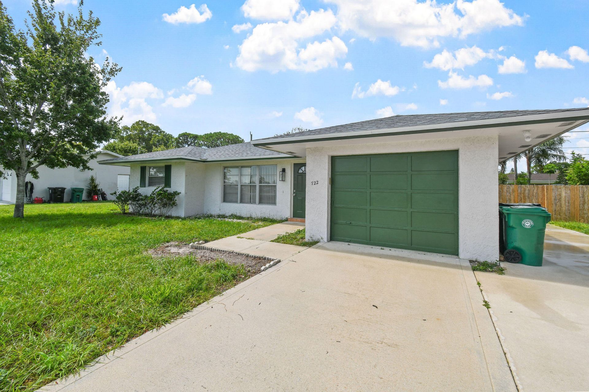 722 SE Arton Lane, Port Saint Lucie, FL 34983 Photo