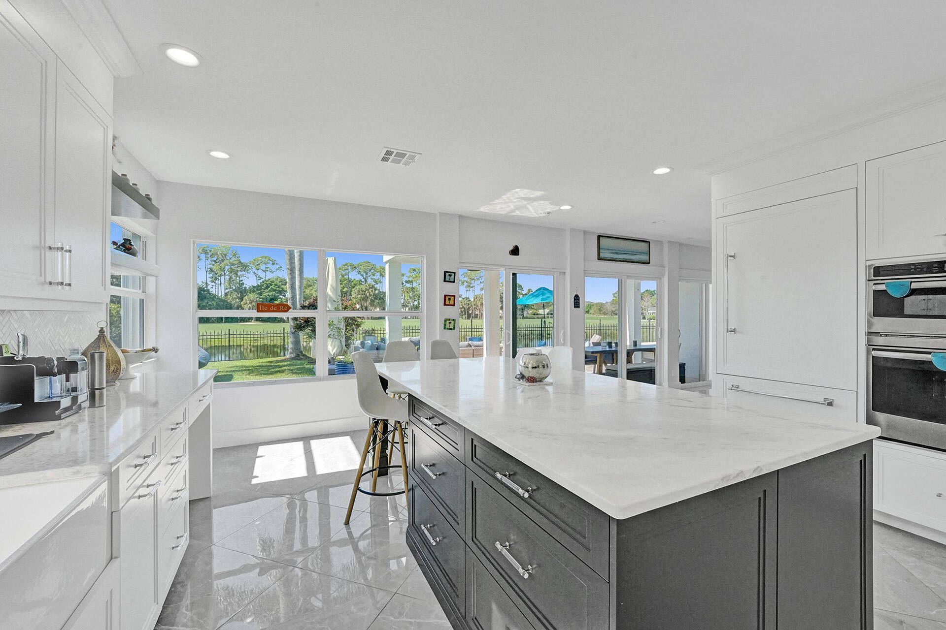21 Marlwood Lane, Palm Beach Gardens, FL 33418 Photo