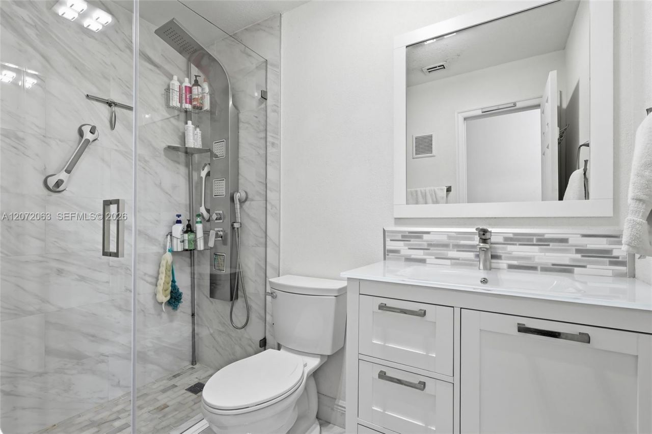 13933 SW 46th Ter , Unit 324, Miami, FL 33175 Photo