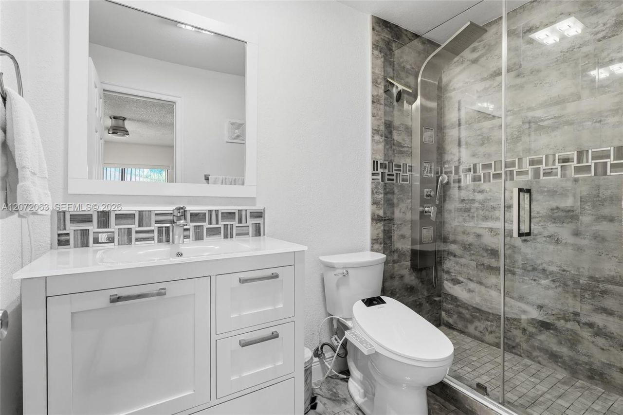 13933 SW 46th Ter , Unit 324, Miami, FL 33175 Photo