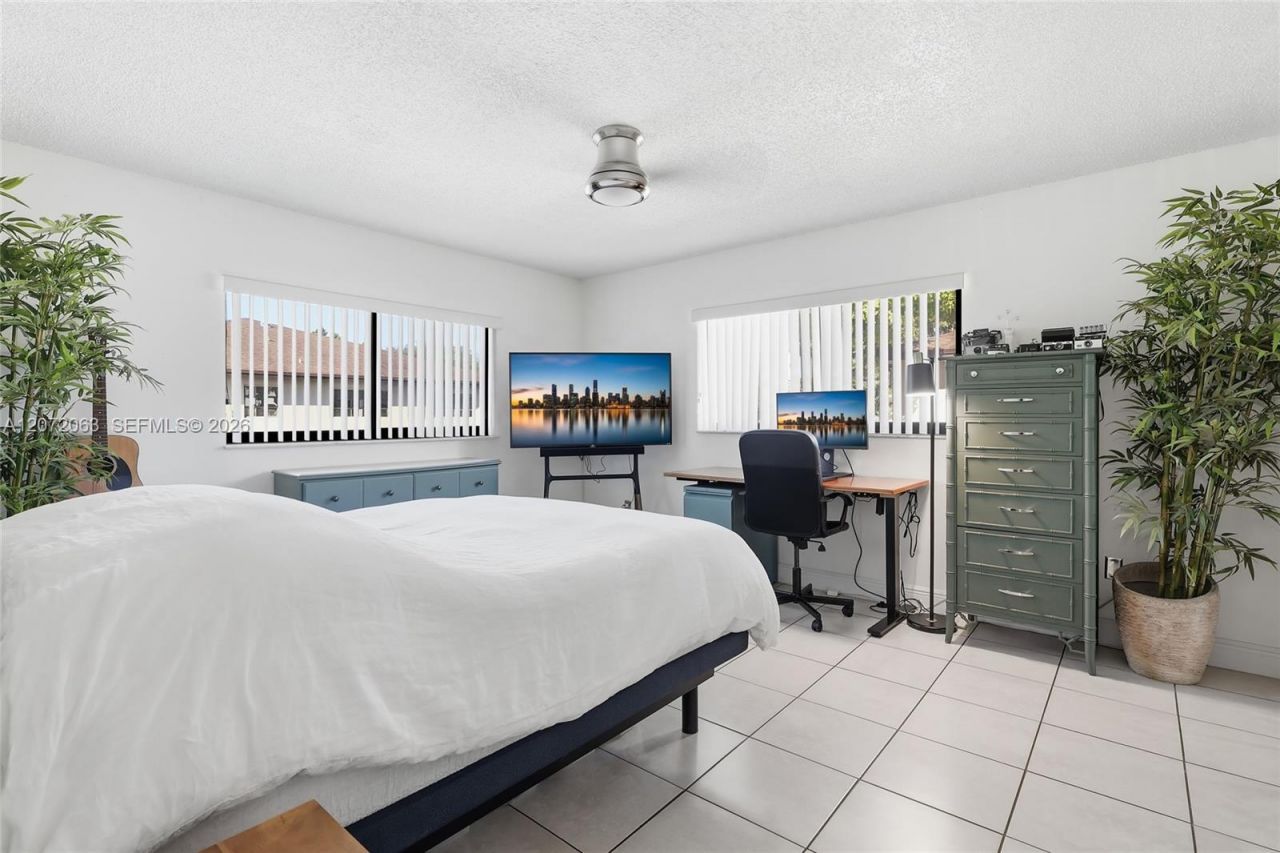 13933 SW 46th Ter , Unit 324, Miami, FL 33175 Photo