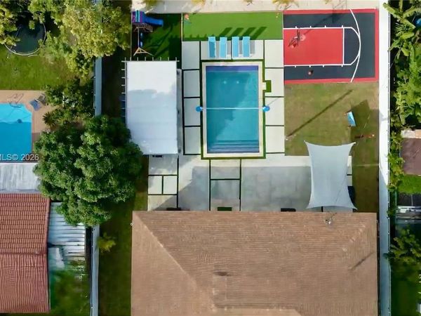 10245 SW 212th St , Cutler Bay, FL 33189