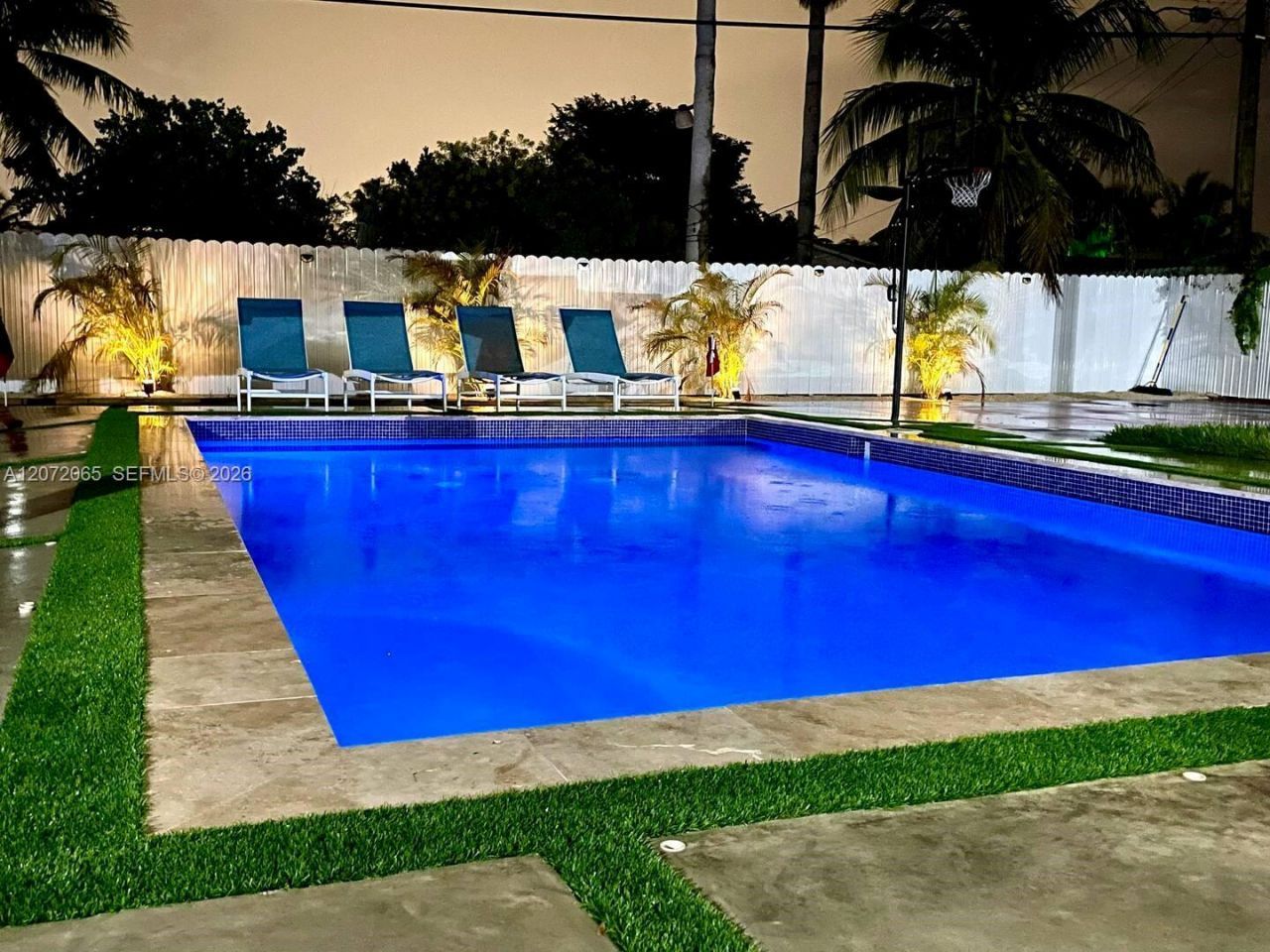 10245 SW 212th St , Cutler Bay, FL 33189 Photo