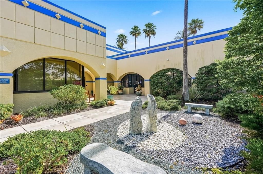 1425 Creech Rd , Naples, FL 34103 Photo