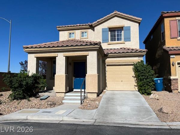 8102 Lake Chippewa Street, Las Vegas, NV 89113