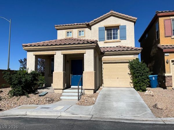 8102 Lake Chippewa Street, Las Vegas, NV 89113