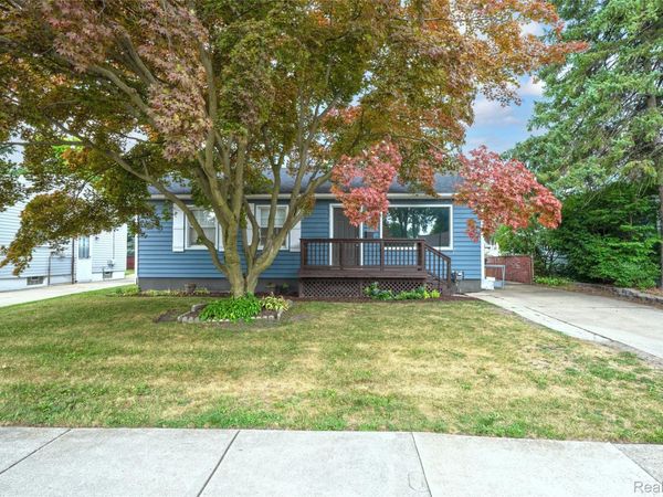 1017 Amelia Avenue, Royal Oak, Mi 48073