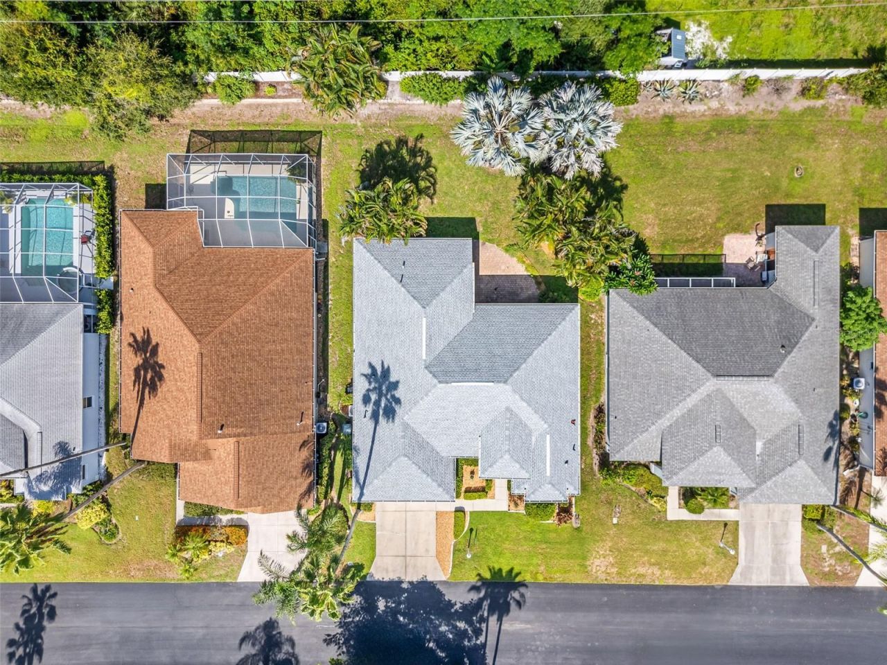 3333 Yonge Avenue, Unit 13, Sarasota, FL 34235 Photo