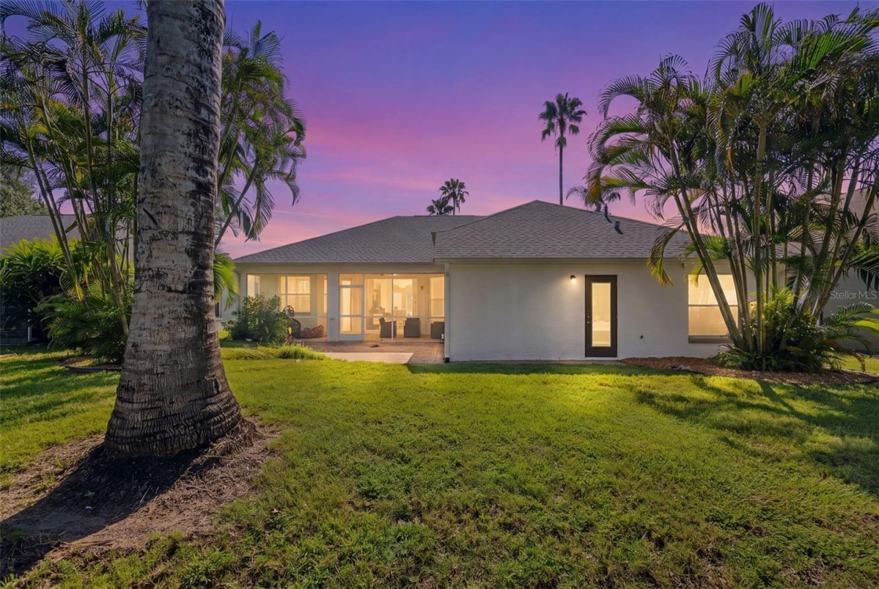 3333 Yonge Avenue, Unit 13, Sarasota, FL 34235 Photo