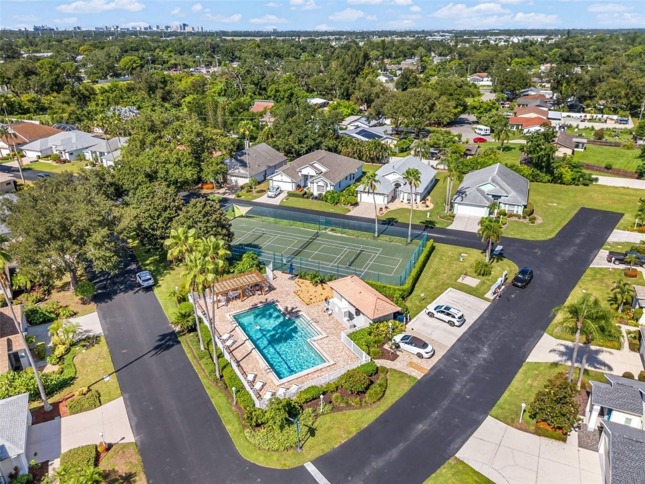 3333 Yonge Avenue, Unit 13, Sarasota, FL 34235 Photo