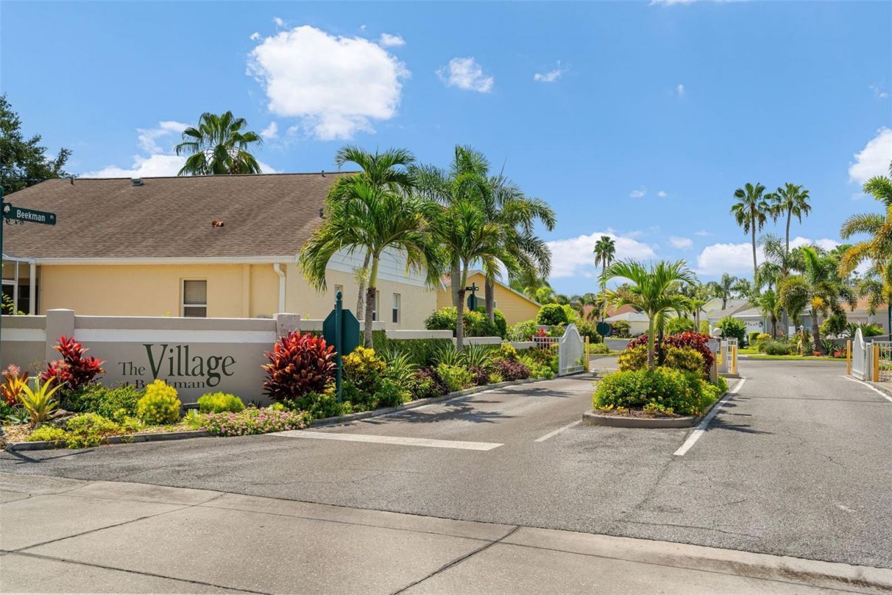 3333 Yonge Avenue, Unit 13, Sarasota, FL 34235 Photo