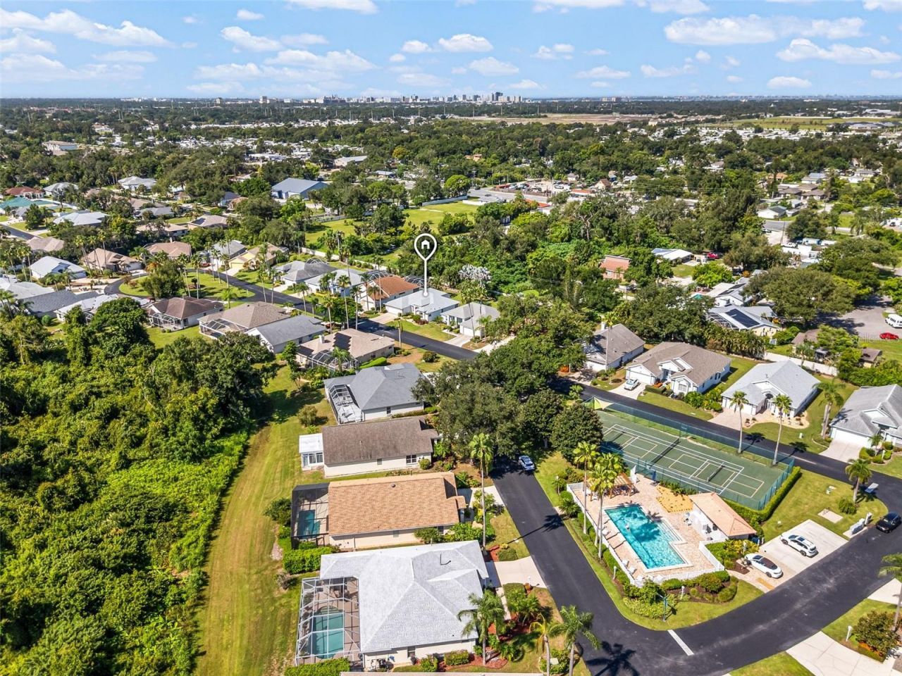 3333 Yonge Avenue, Unit 13, Sarasota, FL 34235 Photo