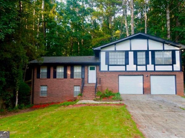 5122 Martindale Lane, Stone Mountain, GA 30088