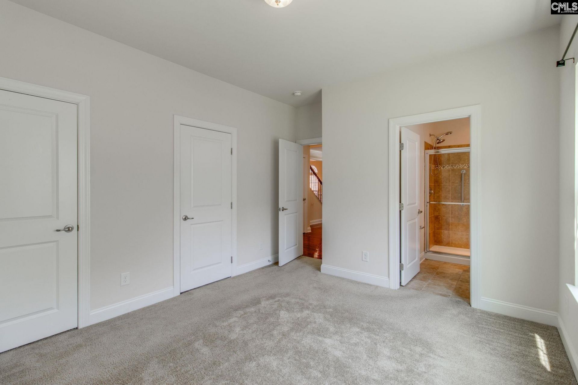56 Roundtree Road  Photo 16