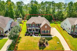 56 Roundtree Road  photo 4