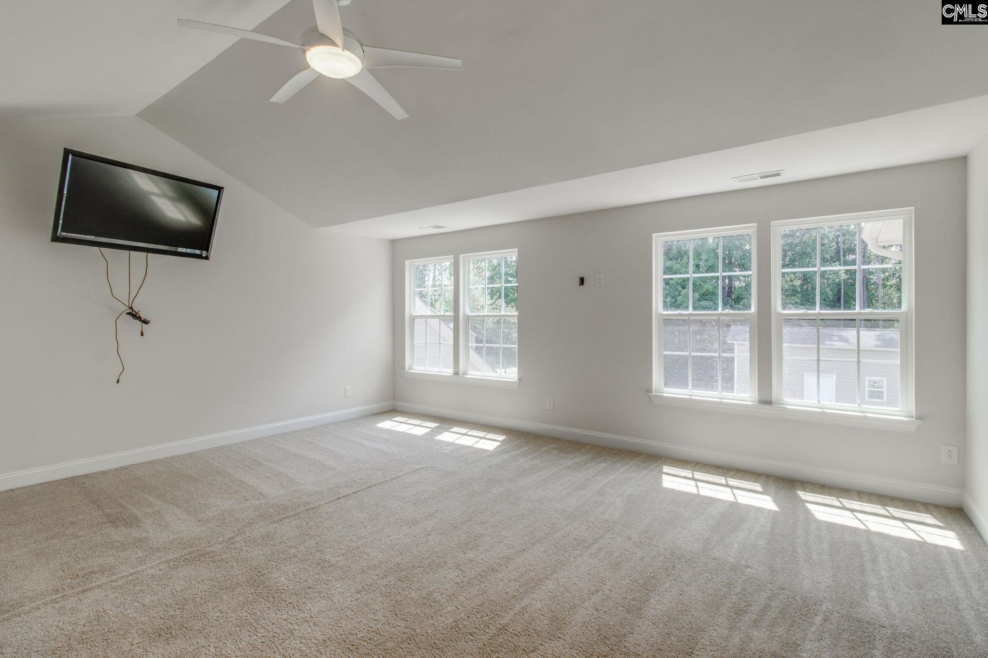 56 Roundtree Road Photo 26