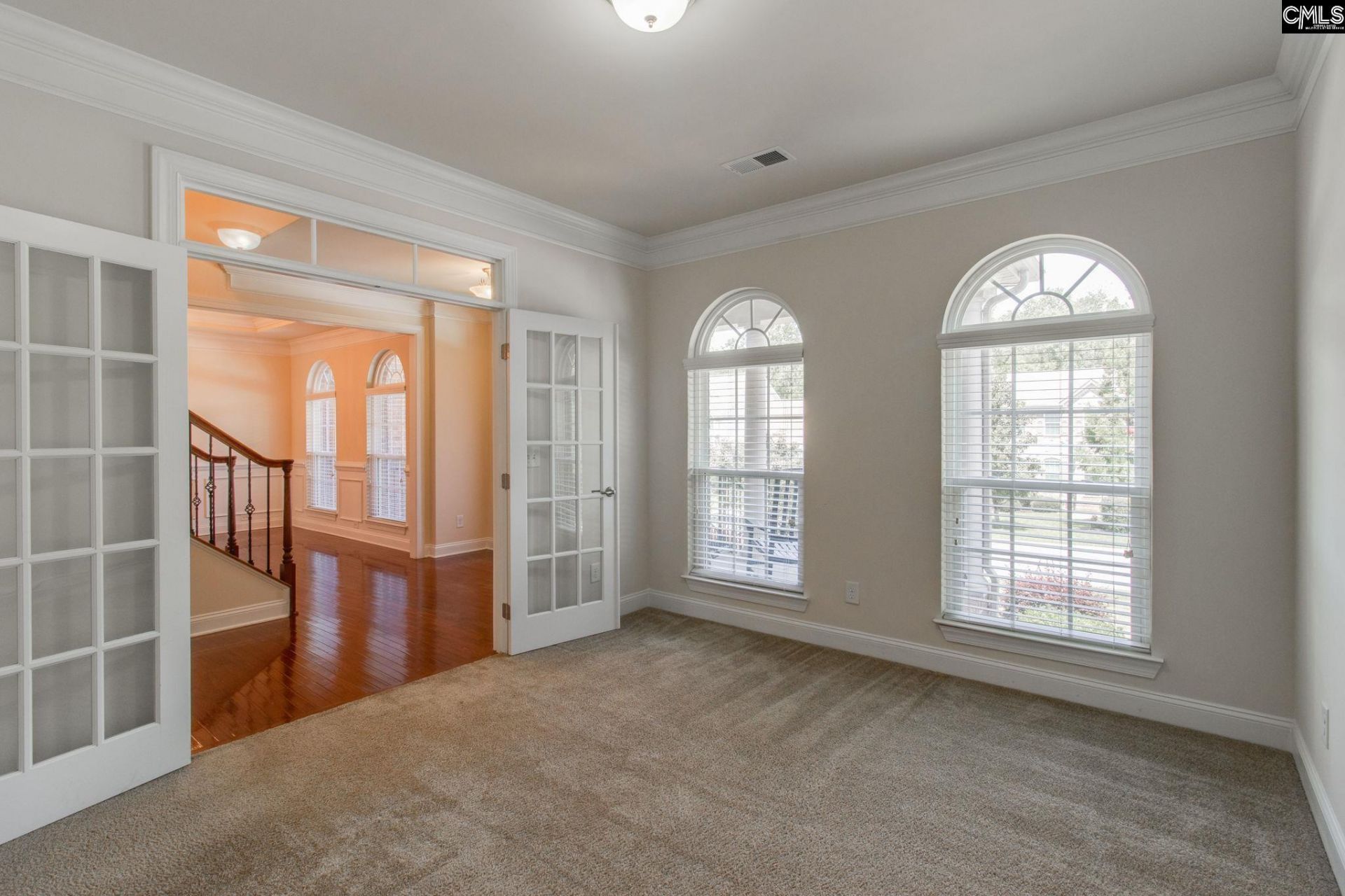 56 Roundtree Road  Photo 5