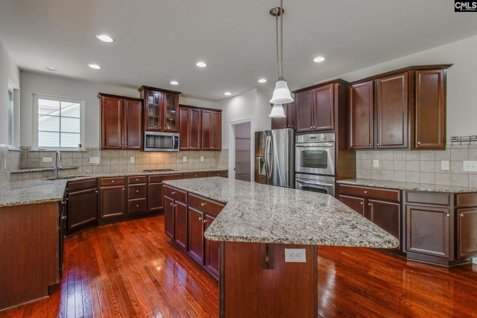 56 Roundtree Road  Photo 9