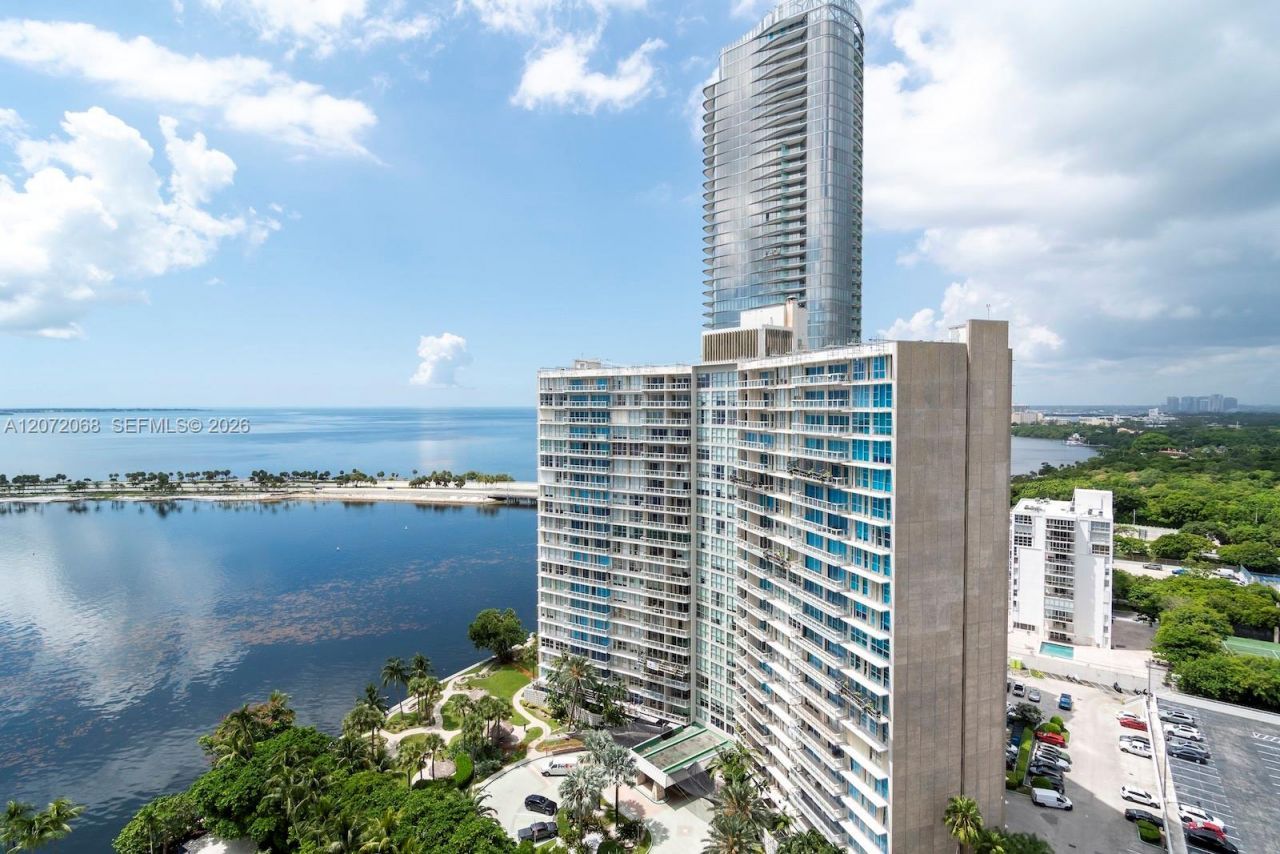 2333 Brickell Ave , Unit 2212, Miami, FL 33129 Photo