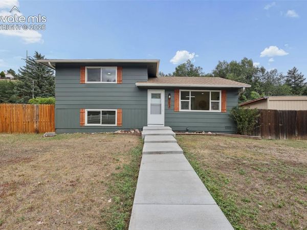 1309 N 25th Street, Colorado Springs, CO 80904