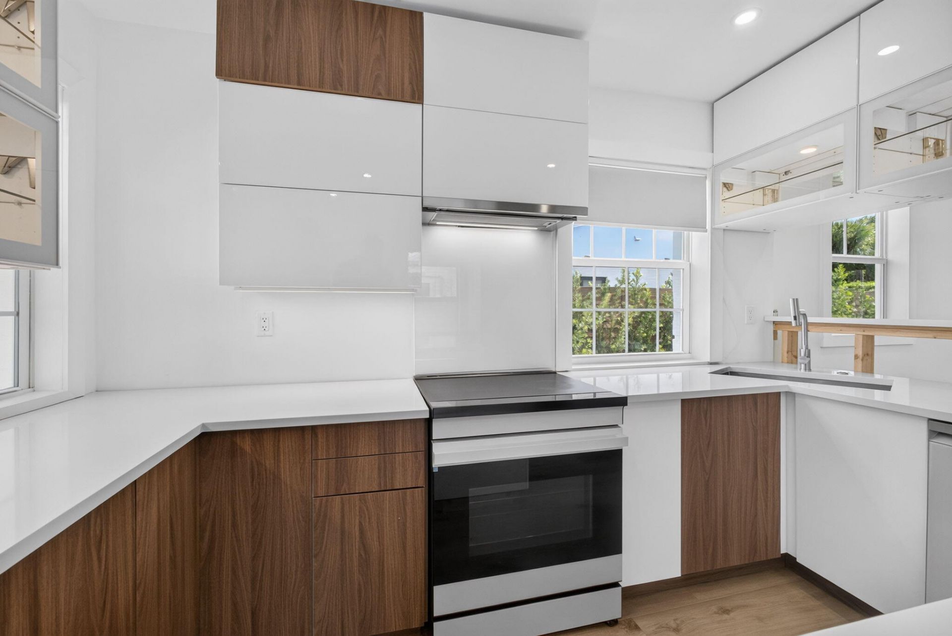 1309 N Palmway, Lake Worth Beach, FL 33460 Photo