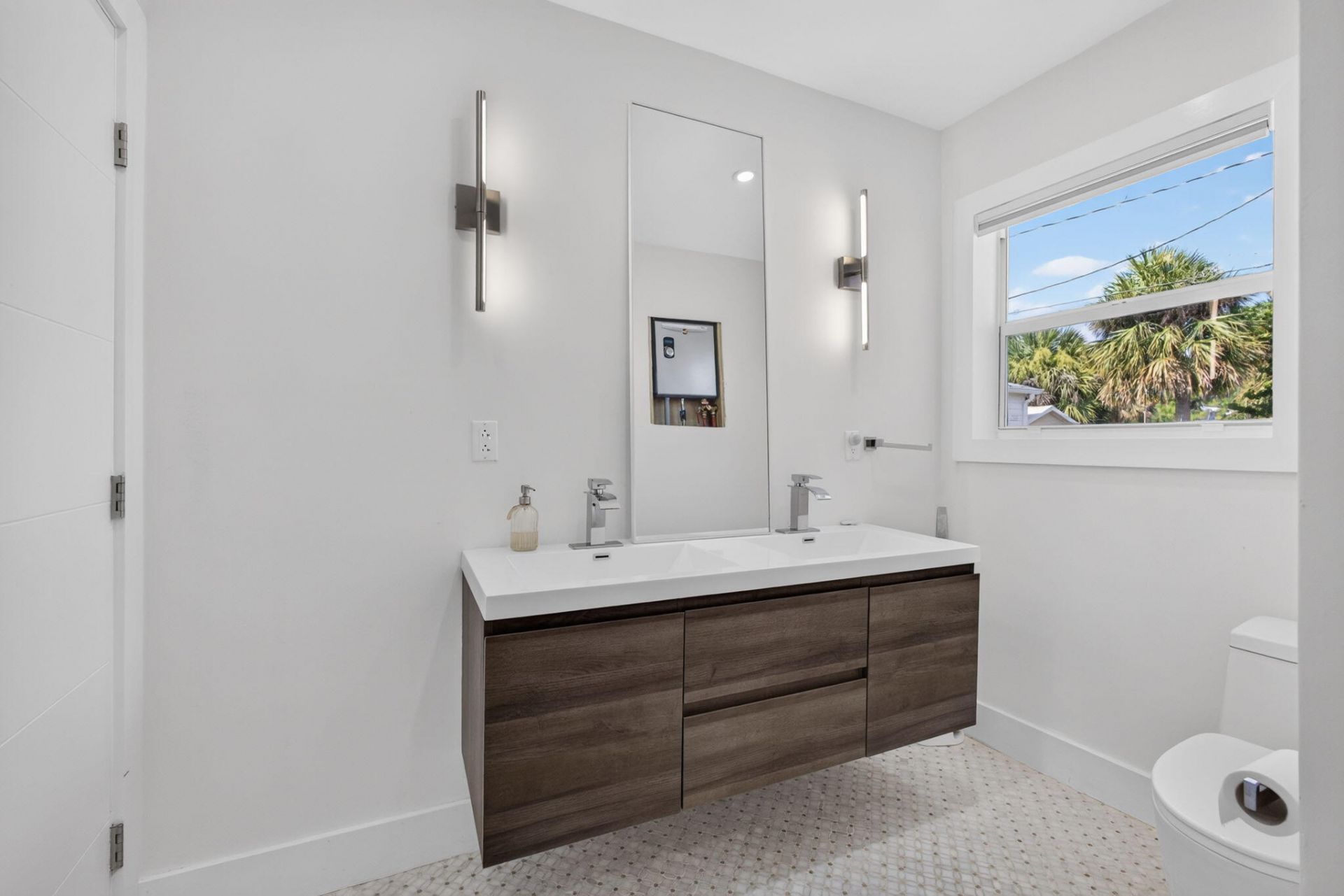 1309 N Palmway, Lake Worth Beach, FL 33460 Photo